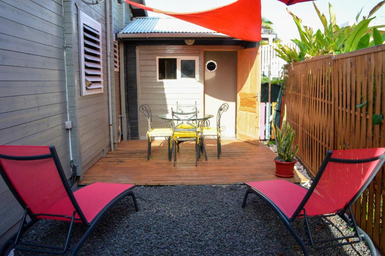 Bungalow La Perle - Jacuzzi - Piscine Saint-Francois  Buitenkant foto