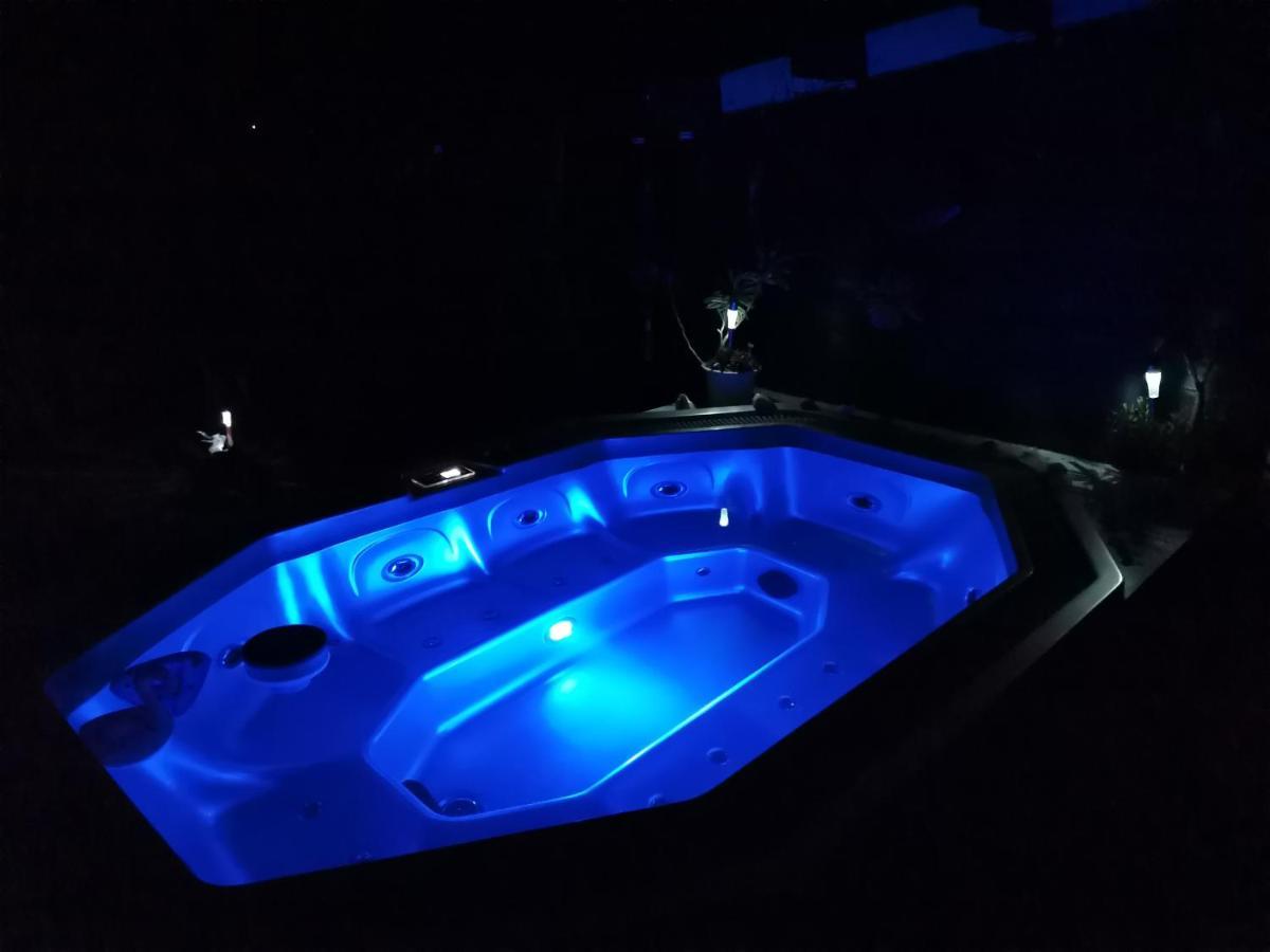 Bungalow La Perle - Jacuzzi - Piscine Saint-Francois  Buitenkant foto