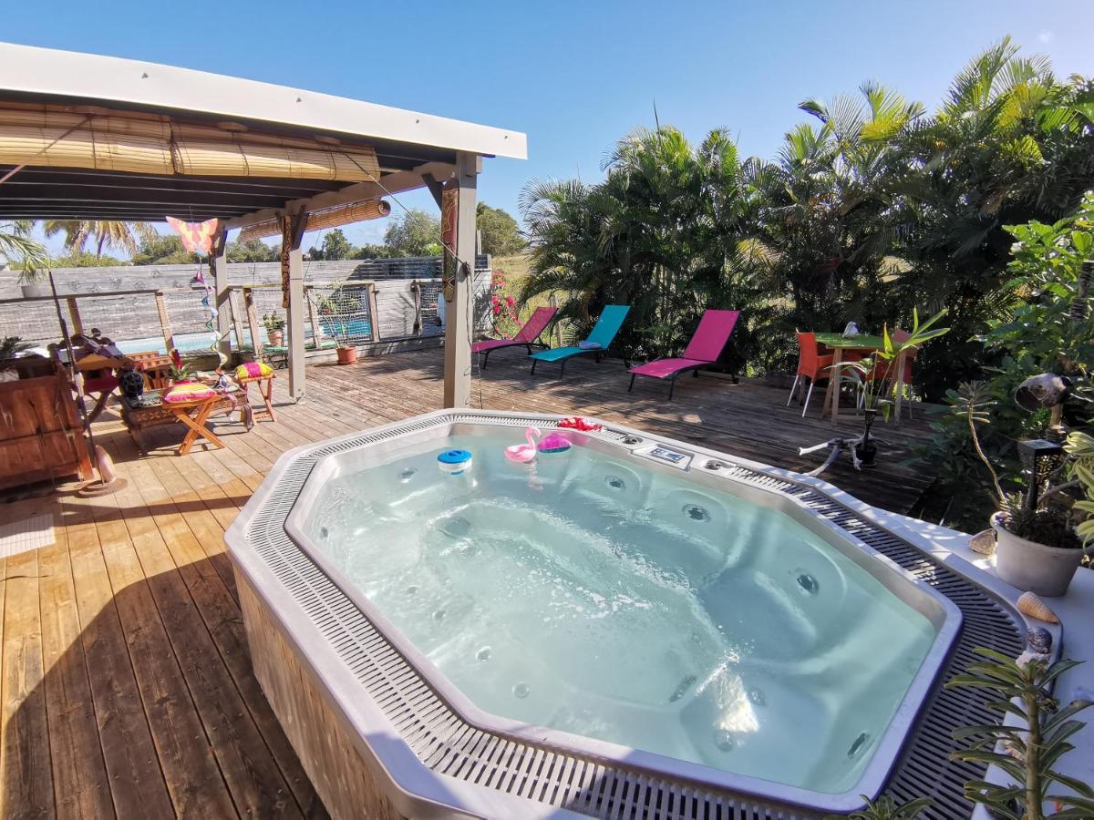Bungalow La Perle - Jacuzzi - Piscine Saint-Francois  Buitenkant foto