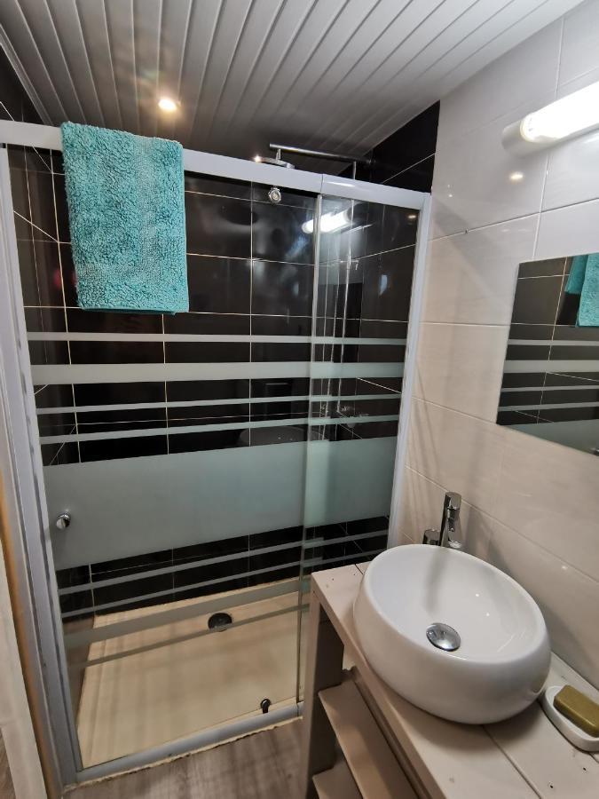 Bungalow La Perle - Jacuzzi - Piscine Saint-Francois  Buitenkant foto